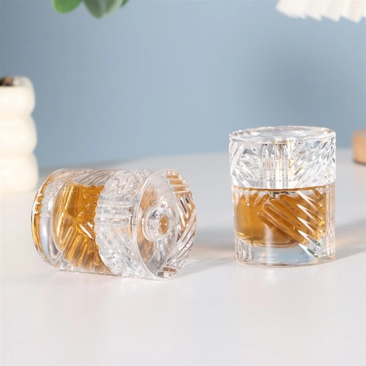 Hot sales luxury glass perfume bottles